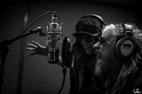 Mick Mars от MOTLEY CRUE се завръща в студио