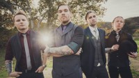 SHINEDOWN пуснаха официален видеоклип към “How Did You Love“