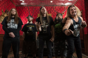 WARBEAST пуснаха официален видеоклип към „Hitchhiker“