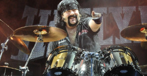 Vinnie Paul почина на 54 години