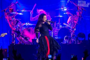 Малко парченце от Рая – концертът на EVANESCENCE в София