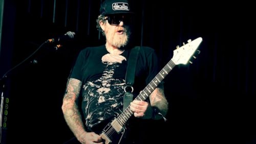 BRENT HINDS (eкс-MASTODON) загина в катастрофа